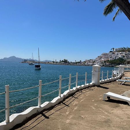 Aparthotel Departamento Familiar Con Vista Al Mar Manzanillo Exterior foto